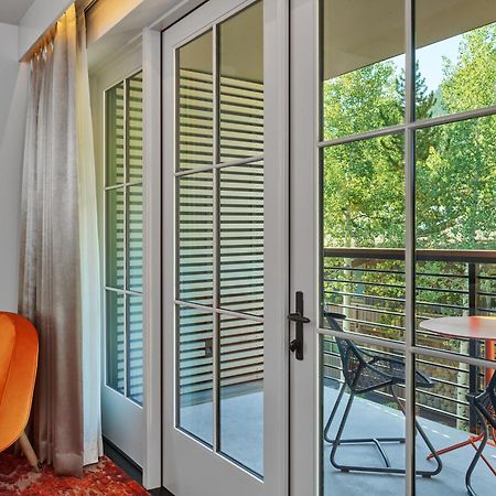 W Aspen Hotel Kültér fotó