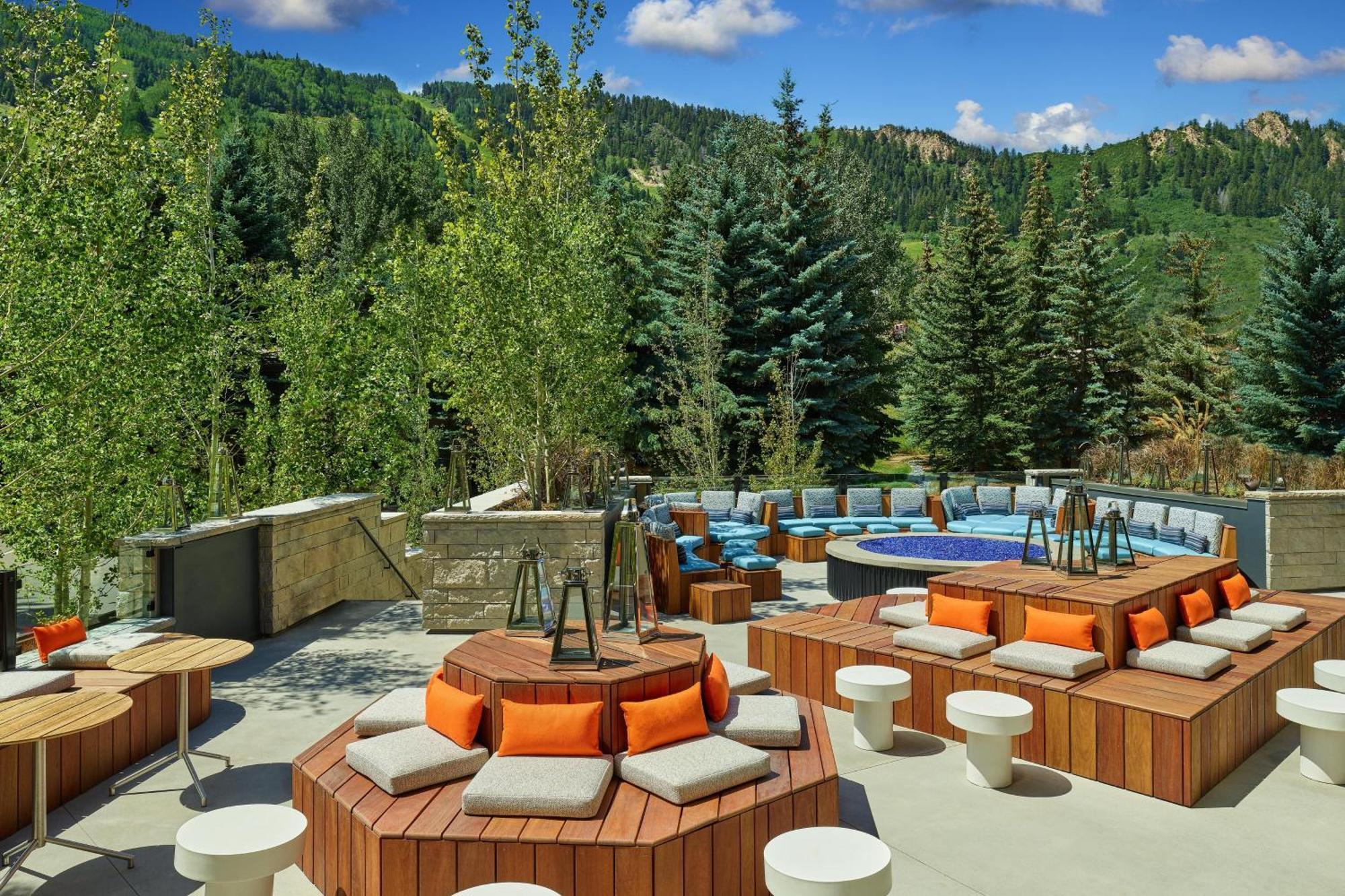 W Aspen Hotel Kültér fotó